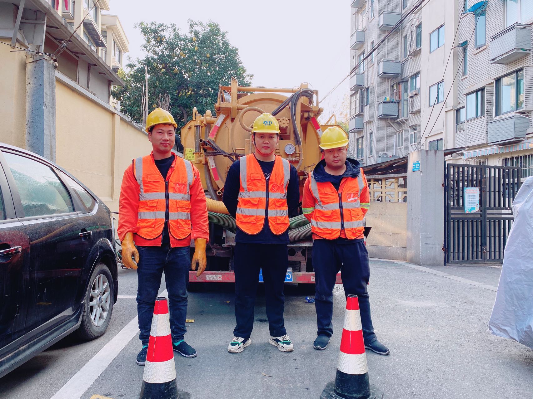 挹江门南京某小区管道清淤检测施工